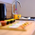 - Bienvenue Chez Perlane Et Yoann - Balneo Apartman Rouen