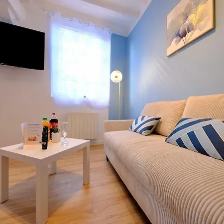 - Bienvenue Chez Perlane Et Yoann - Balneo * Rouen